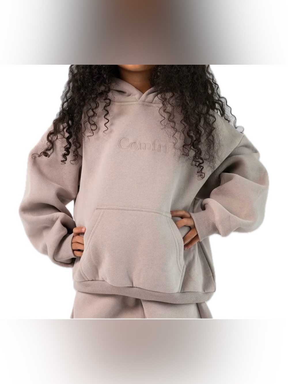 Comfrt Hoodie Sweatshirt. Kids M.